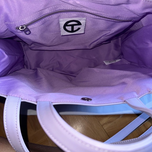 TEFLAR MEDIUM SHOPPING BAG
LAVENDER - Picture 2 of 3